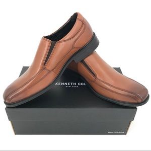 Kenneth Cole brown leather slip on loafers size 11